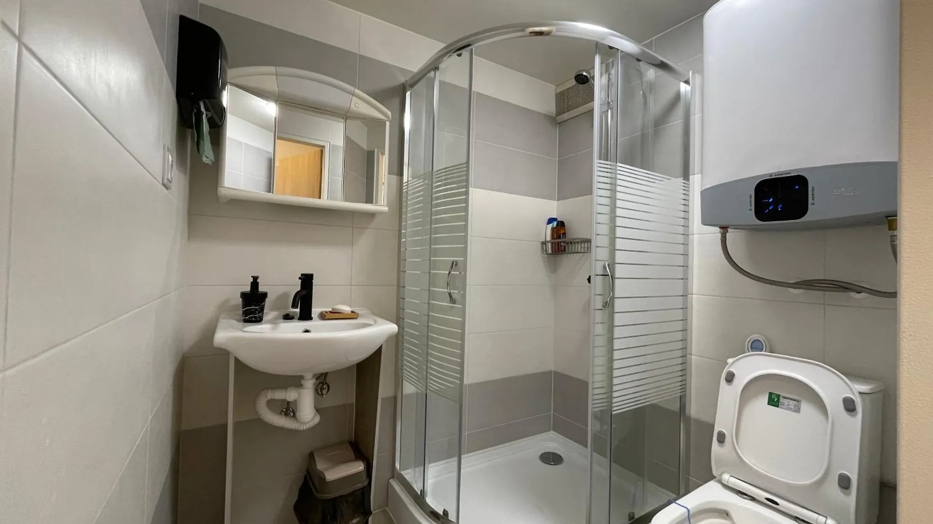 Pensión Hotel Trung Lo Cao Praga República Checa